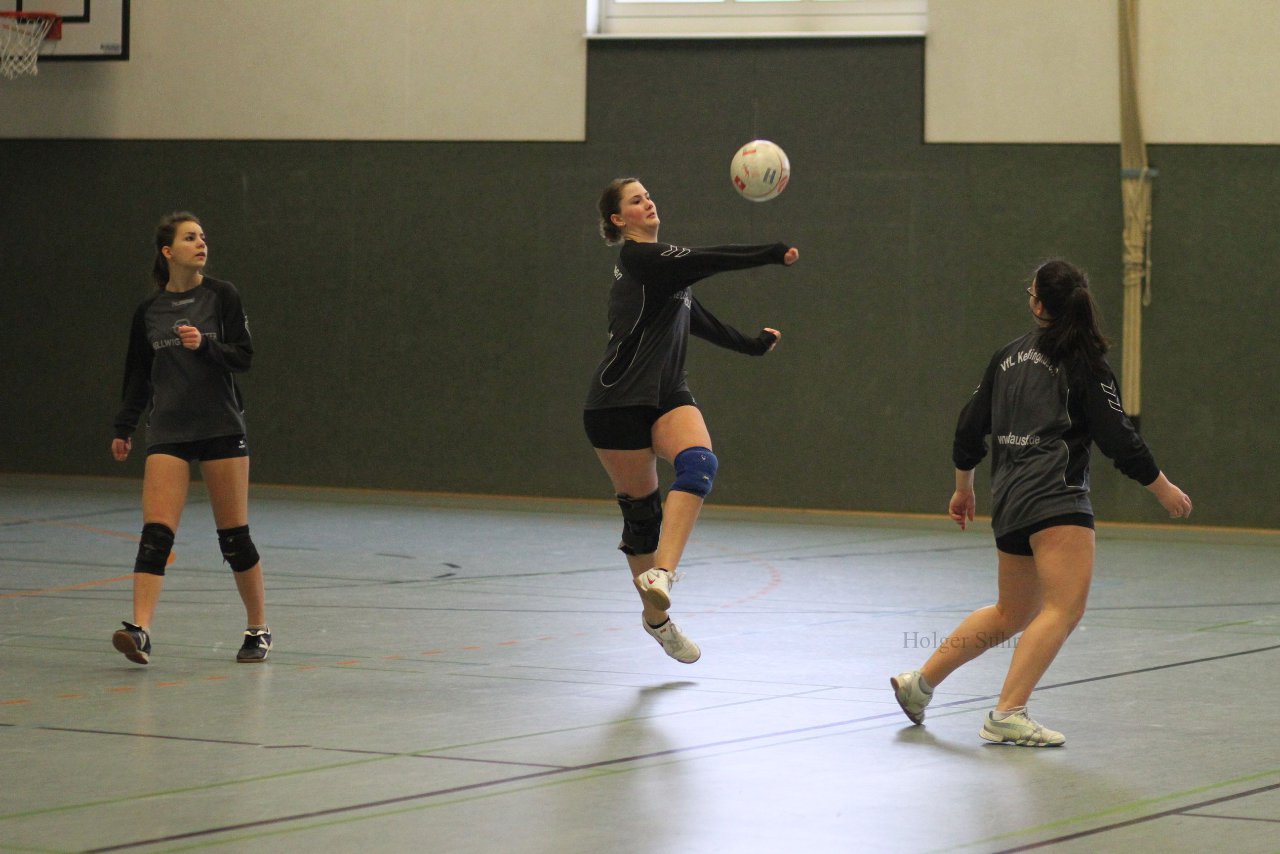 Bild 82 - U16w 6.Tag am 11.02.12